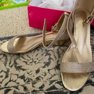 Women’s dress shoes